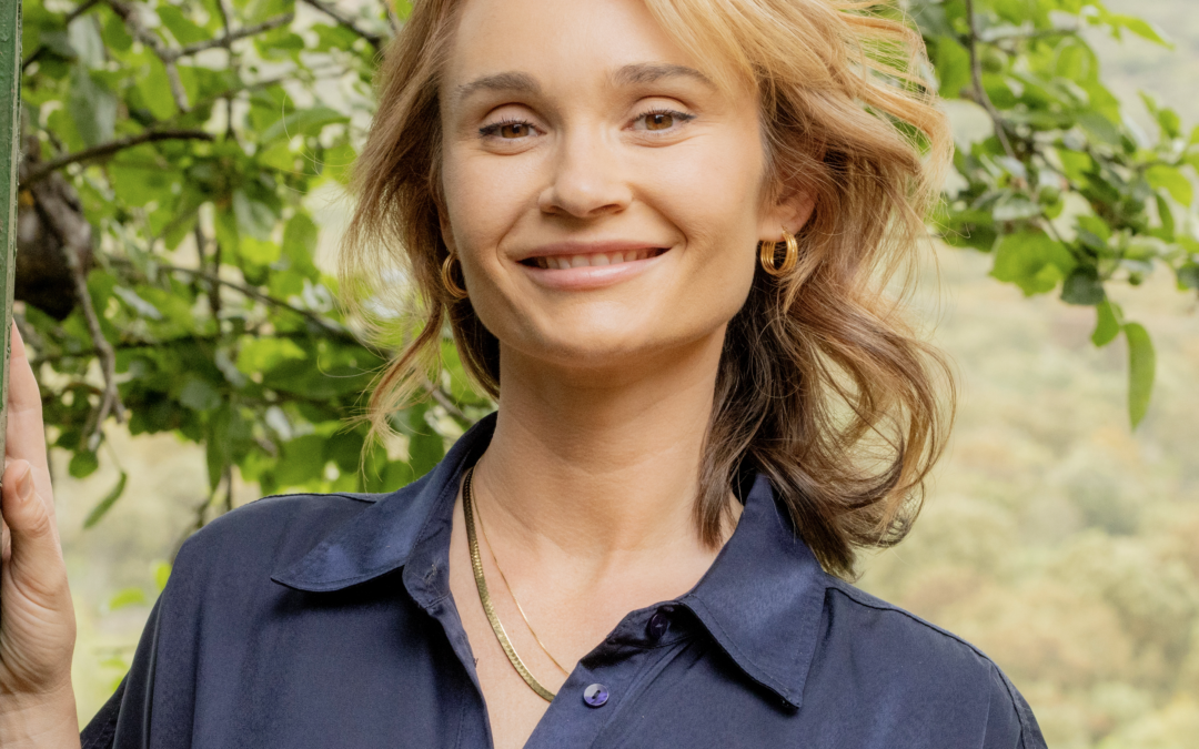 Why AI Is Breaking Your Organization, Sira Laurel on Staying Human